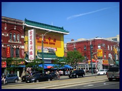 Chinatown Toronto 19  - Spadina Ave